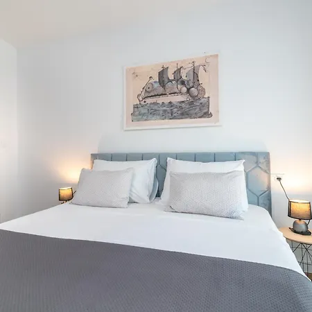 Andreis Luxury Retreat Alojamento de Acomodação e Pequeno-almoço 3*