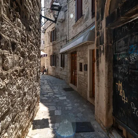 Andreis Luxury Retreat Alojamento de Acomodação e Pequeno-almoço 3*