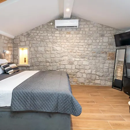 فندق مبيت وإفطار Andreis Luxury Retreat