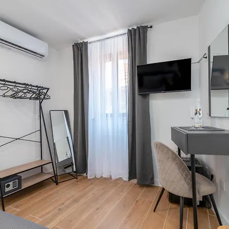 Nocleg ze śniadaniem Andreis Luxury Retreat