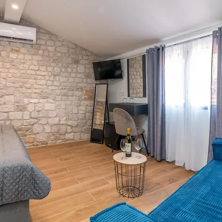Andreis Luxury Retreat Couette-café 3*